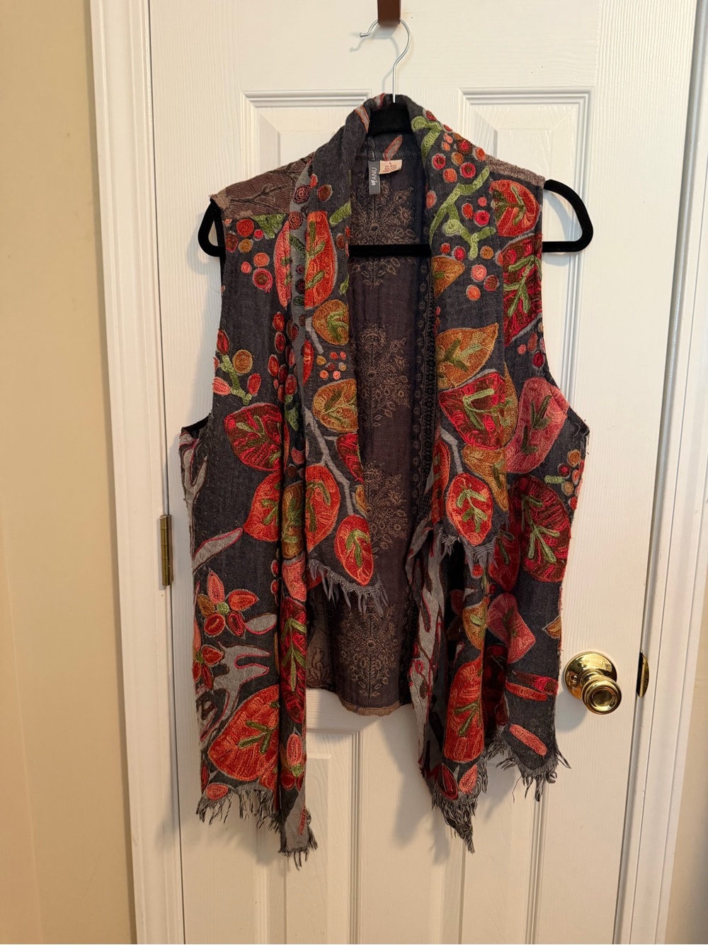 Anu Vintage 100% Boho Floral embroidered Vest Size L - Picture 4 of 11